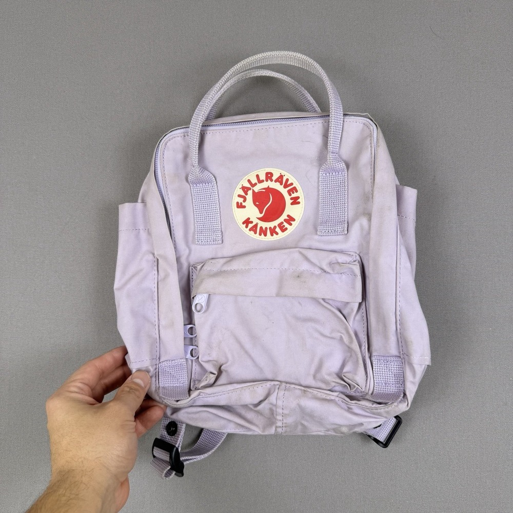 Fjällräven Kånken Mini backpack in pastel lavender Outdoors
